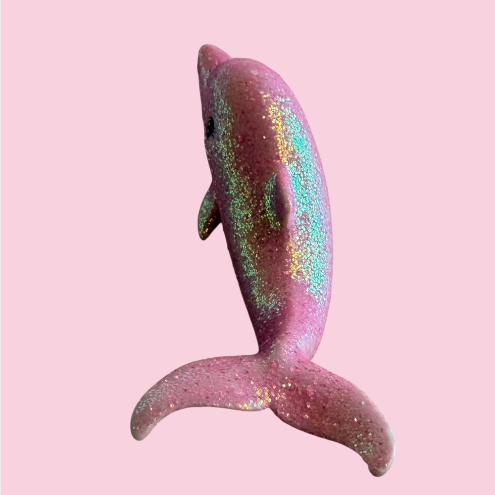 Mattel Barbie Pink Glitter Dolphin Sparkle Merliah
Mermaid Replacement 2009 Pet - Picture 5 of 7